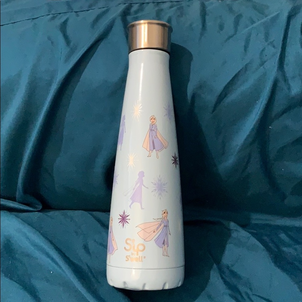 Sip by Swell Disney Frozen water bottle 15oz